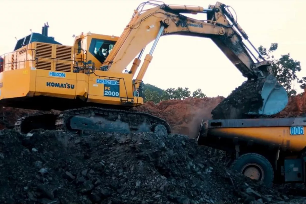 Tekanan Saham HILL: Rugi Jumbo dan Distribusi Agresif Broker YU