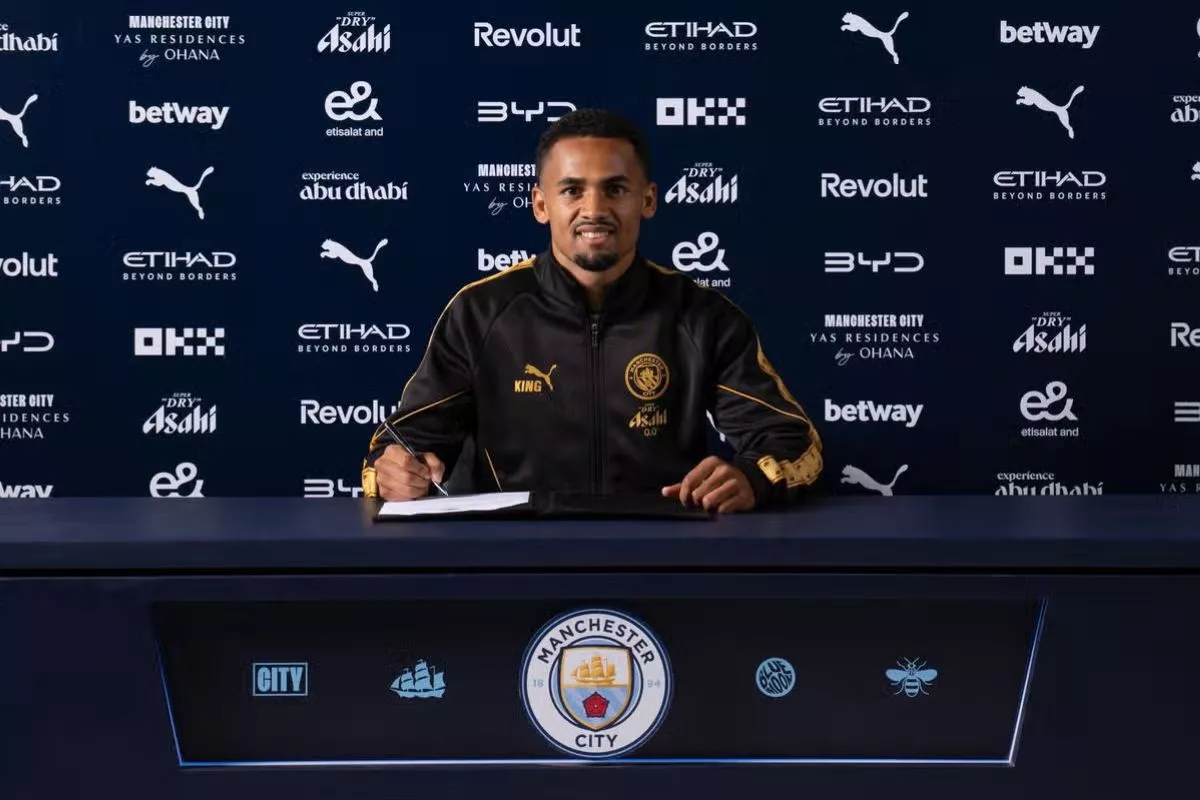 Resmi Gabung Manchester City, Iliman Ndiaye Mengaku Antusias