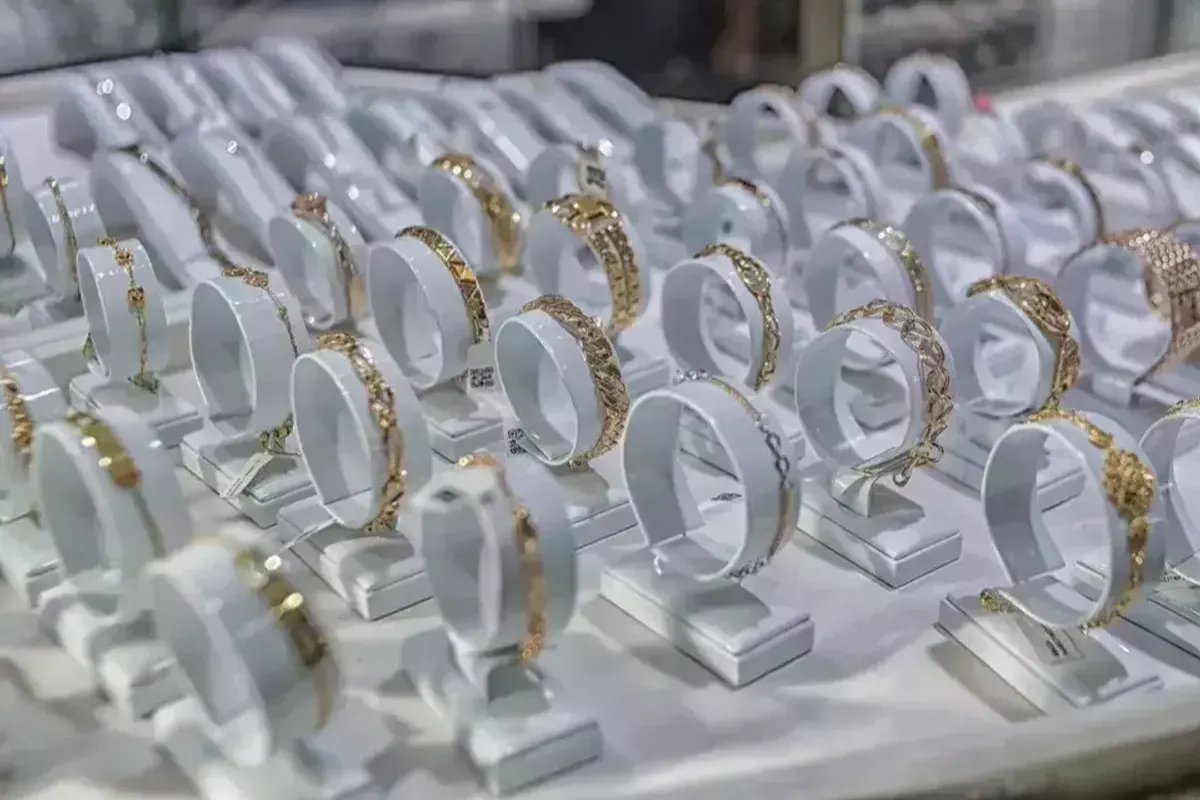 Harga Emas Perhiasan Hari Ini 8 Juni 2026 Turun, Mulai Rp 450 Ribu