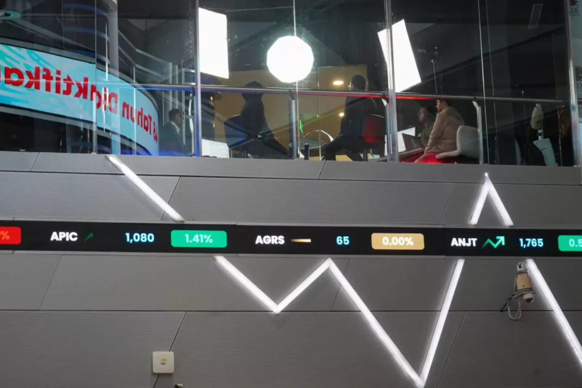 IHSG Turun 8,69 Persen, Berikut Daftar 10 Saham Top Losers