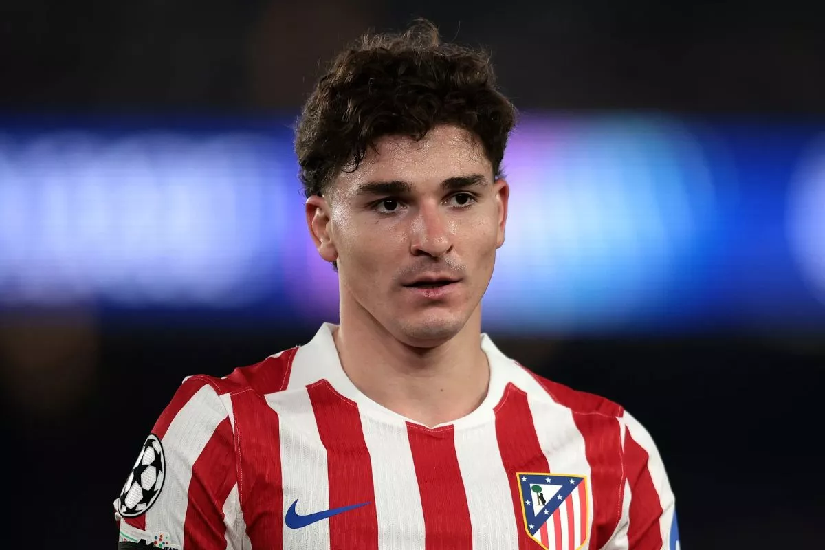 Julian Alvarez Tetap Bersemangat Pindah ke Barcelona Meski Dihalangi