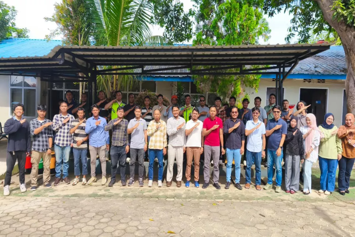PLN UIP Sulawesi Perkuat SMP dan SMK3 Proyek Listrik Sultra