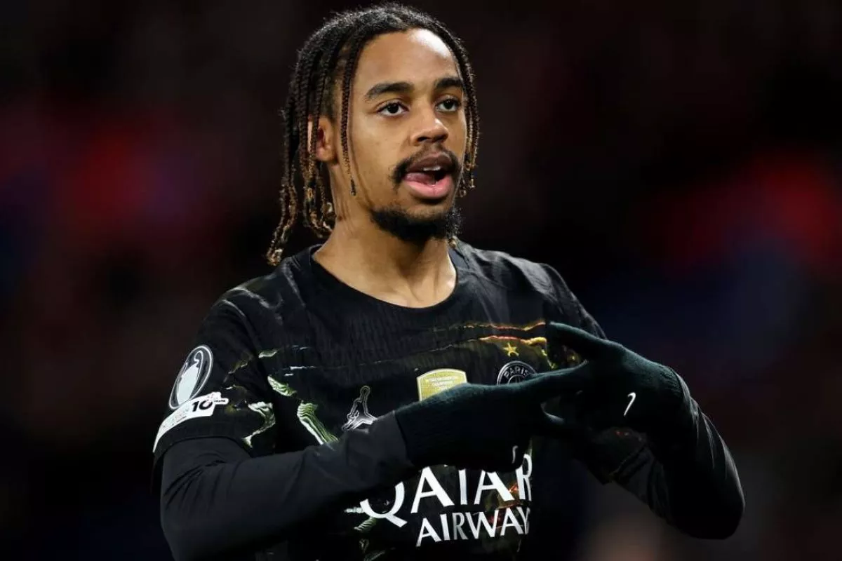 Absen Lawan Lens, Bradley Barcola Kian Santer Diincar Liverpool