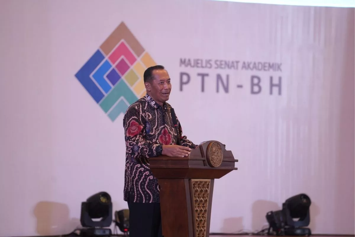 Wamendiktisaintek Minta Perguruan Tinggi Berani Berinovasi dan Maju