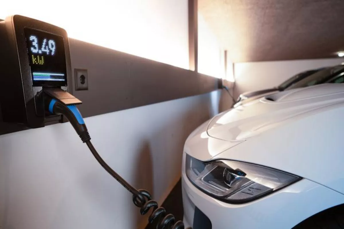 Perawatan Baterai Mobil Listrik: Tips Ampuh Menjaga Umur Baterai EV