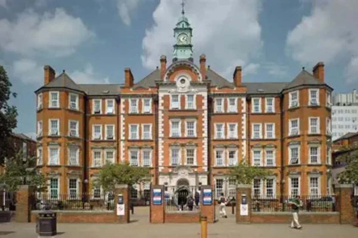 Prabowo Gandeng Imperial College untuk Bangun 10 Universitas Medis