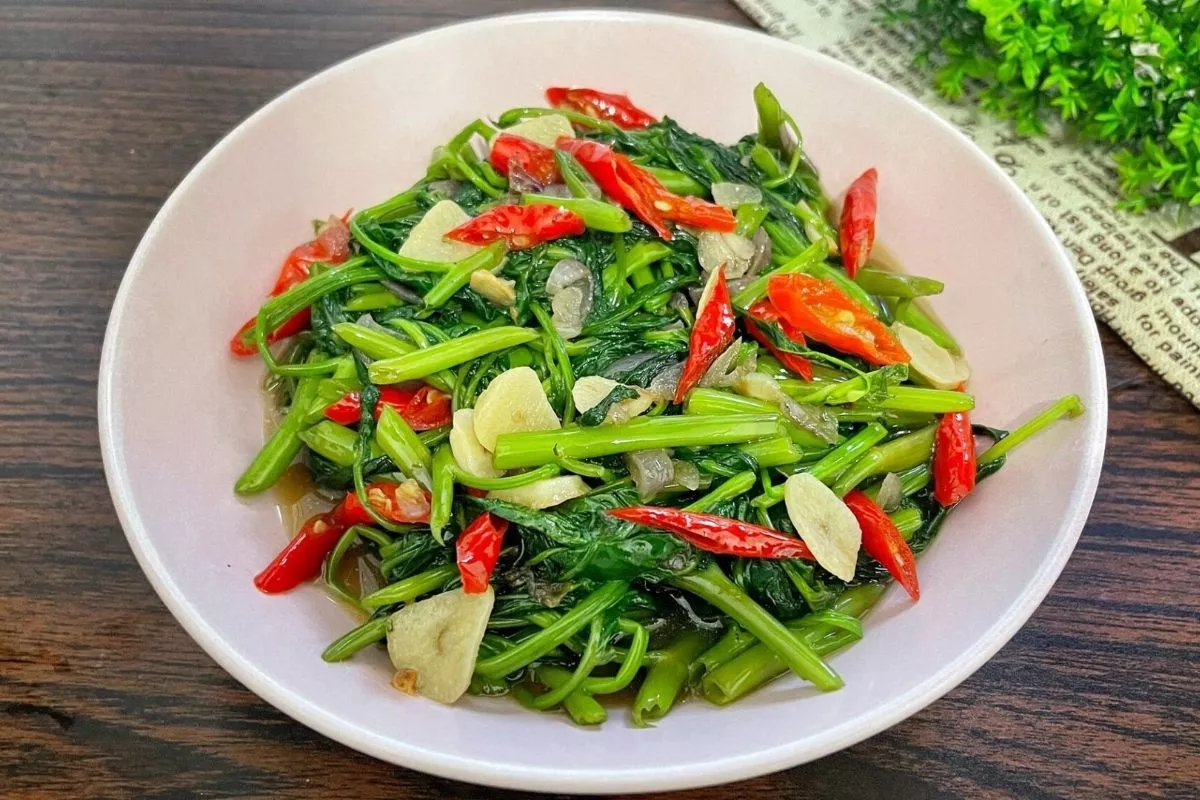 Cara Membuat Tumis Kangkung Sederhana yang Gurih dan Cepat