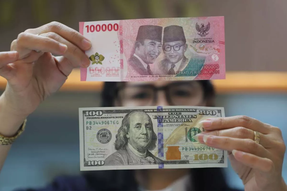 Dolar AS Naik ke Rp17.530, Rupiah Terdepresiasi 0,17 Persen