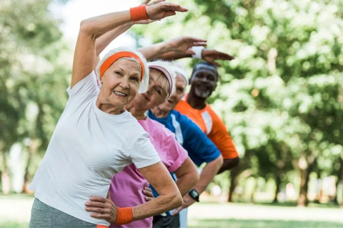 Kepadatan Tulang Turun Saat Menopause Simak 4 Latihan yang Cocok