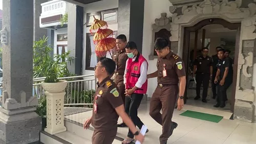 Korupsi Dana Nasabah Rp 863 Juta, Pegawai Bank BUMN Karangasem Dituntut