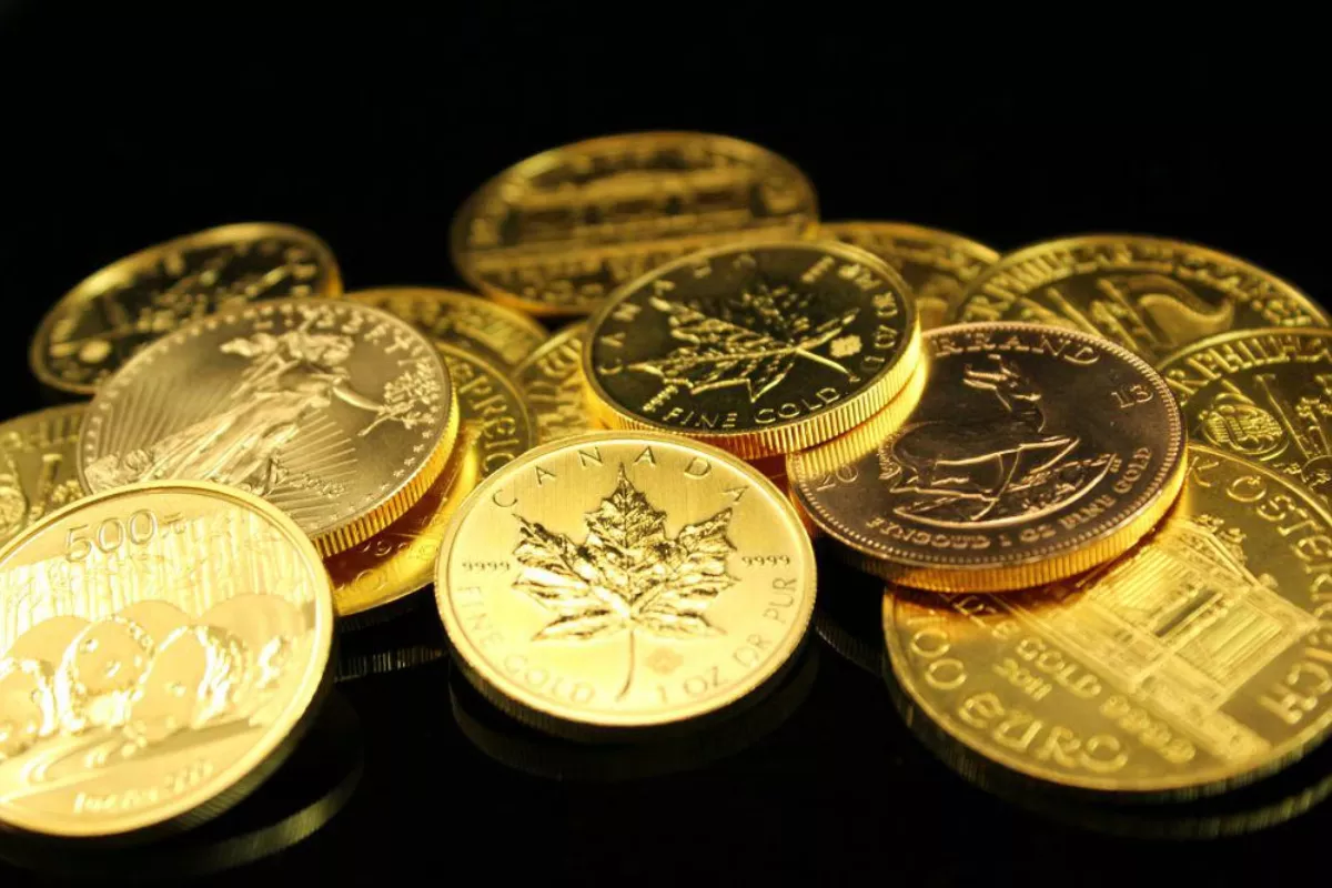Bank Sentral Ramai Jual Cadangan Emas Akibat Badai Geopolitik