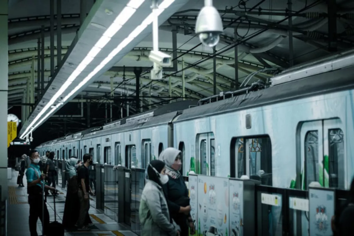 Tips Praktis Cara ke Blok M dengan Transportasi Umum Terintegrasi