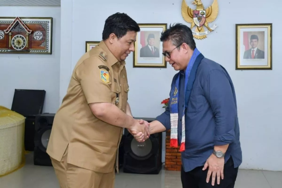 Bupati Samosir dan OPML Inggris meningkatkan Pertanian Rendah Karbon