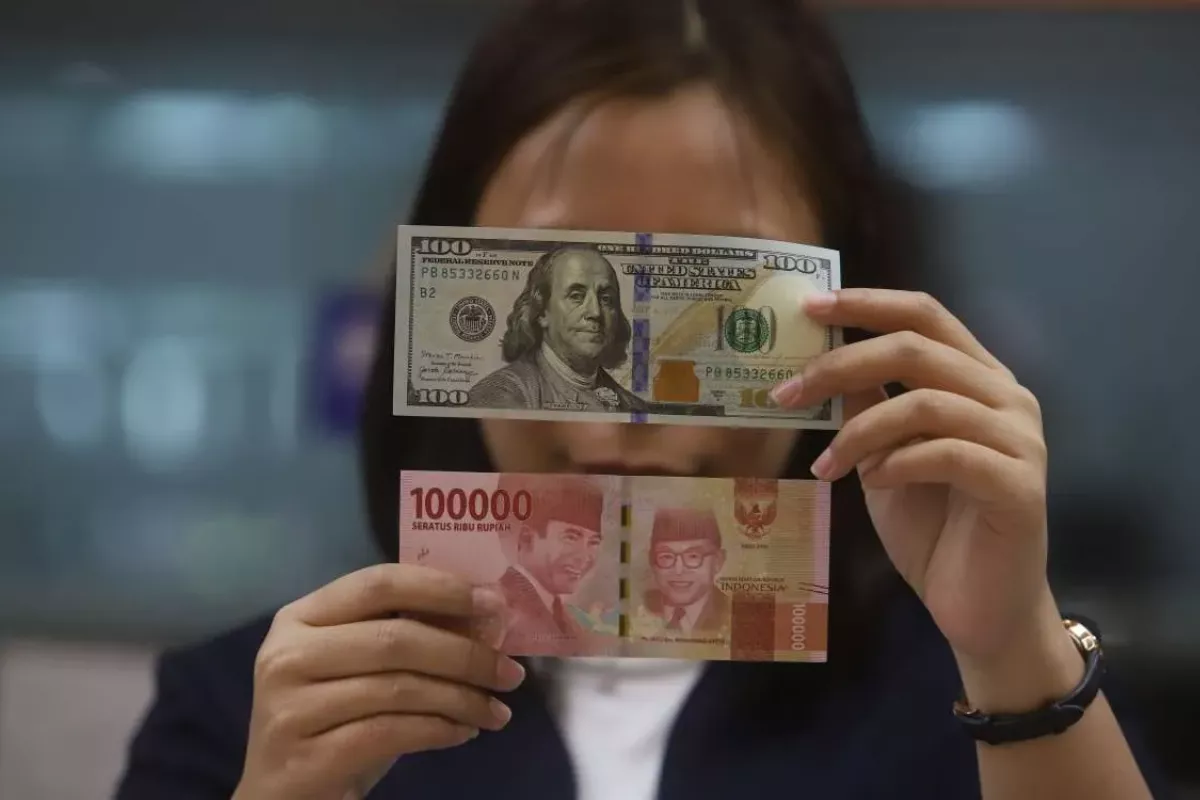 Prediksi Nilai Tukar Rupiah Melemah Terhadap Dolar AS Minggu Depan Ini