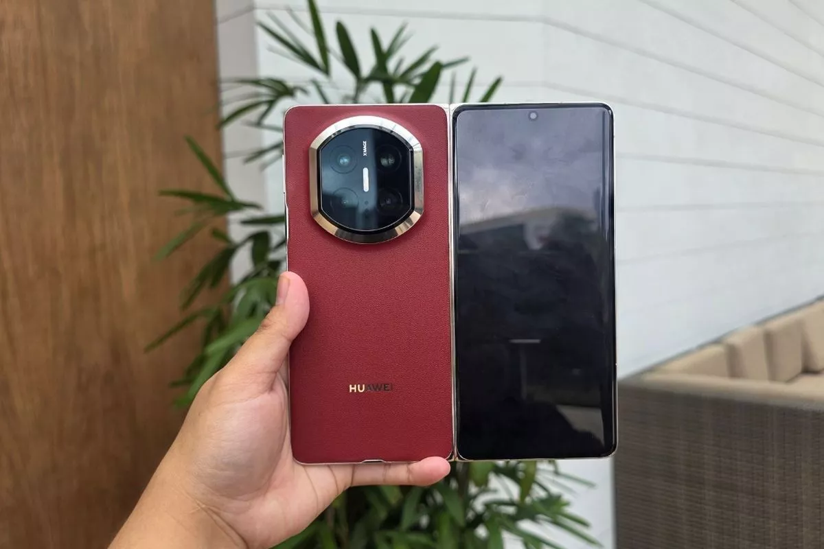 Huawei Garap Smartphone Candy Bar dengan Layar Jumbo 7 Inci