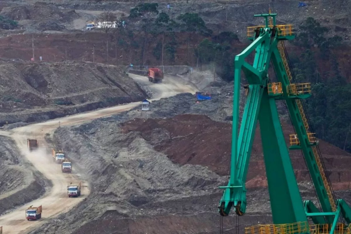 Greenpeace: Transisi Energi Tak Perlu Tambang Nikel Berlebihan
