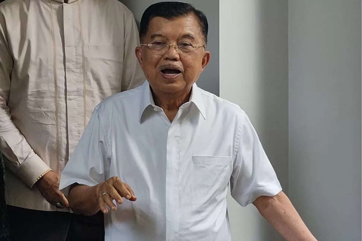 JK Ajak Masyarakat Salurkan Bantuan Korban Gempa NTT Lewat PMI