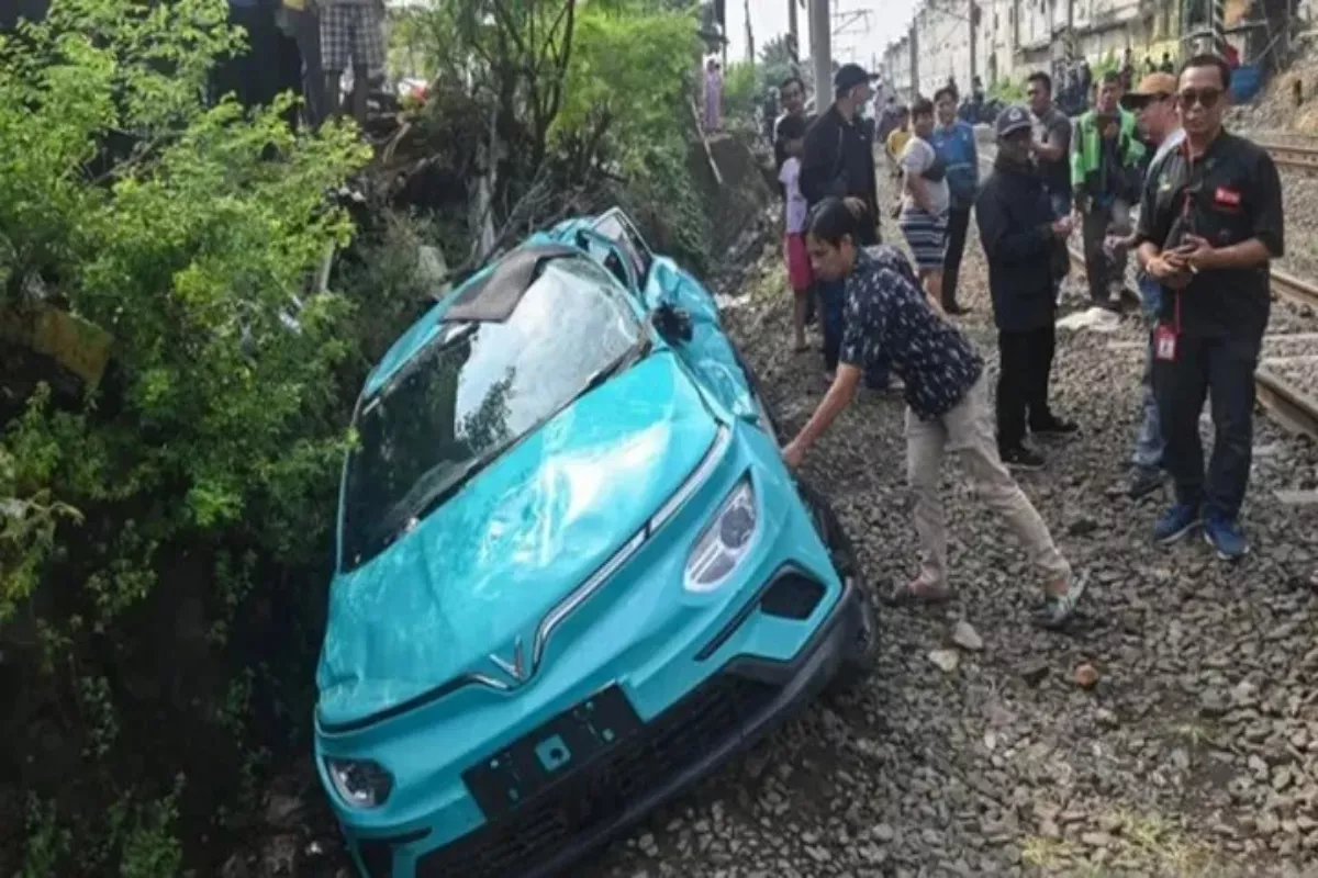 DPR Soroti Operasional Taksi Hijau di Tragedi Kereta Bekasi Timur