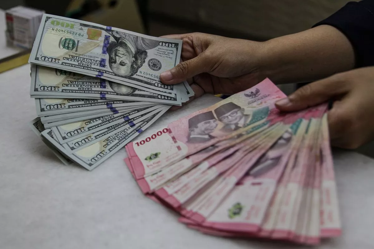Rupiah Tertekan ke Rp 17.755 Tembus Pelemahan Terbesar Mata Uang Asia