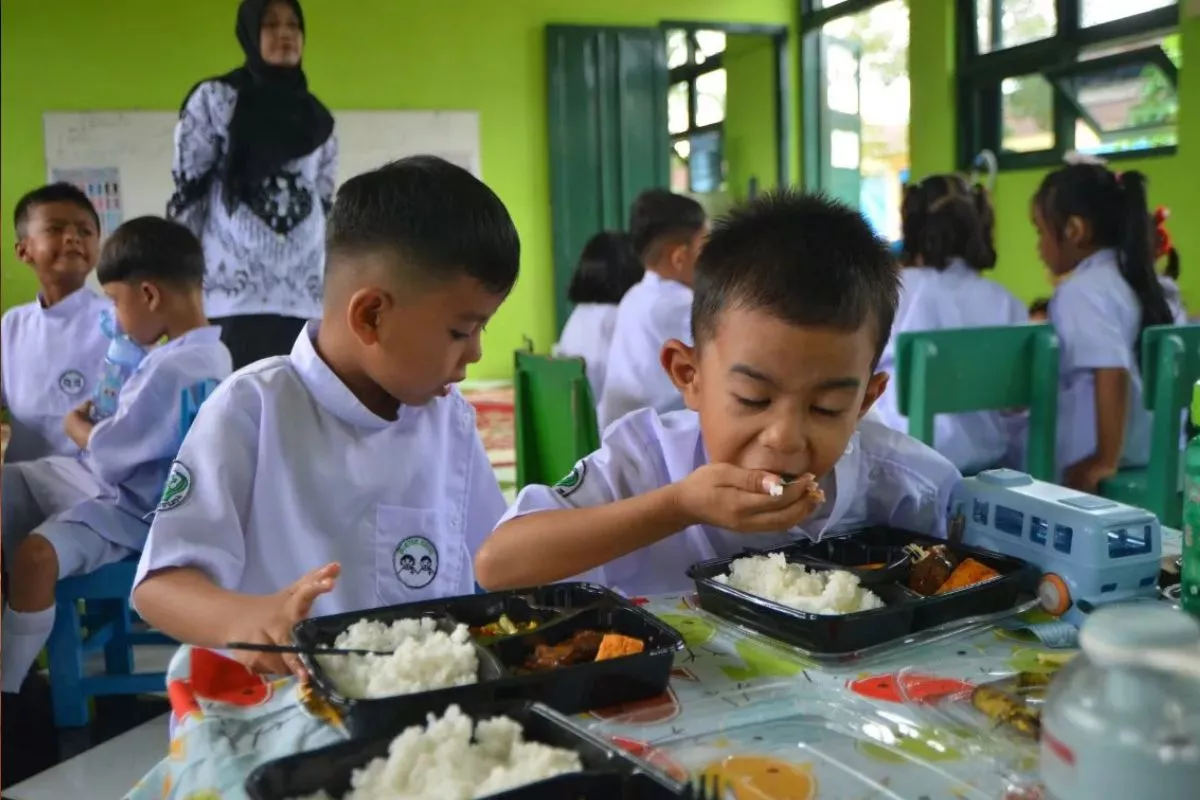 Luruskan Arah Program MBG dan Benahi Literasi Gizi Masyarakat