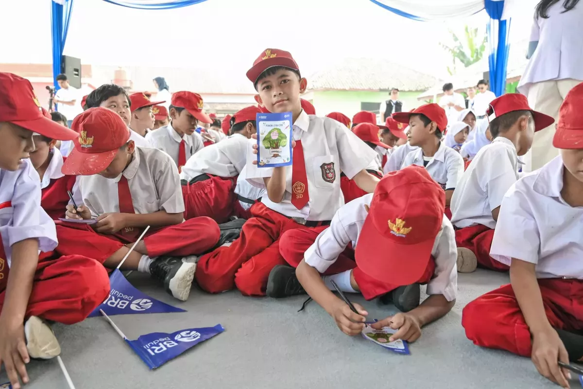 BRI Peduli Perkuat Dukungan Pendidikan pada Hari Anak Nasional