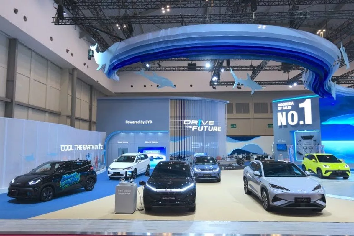 Pemerintah Bedakan Insentif EV Nikel dan LFP, Ini Kata BYD