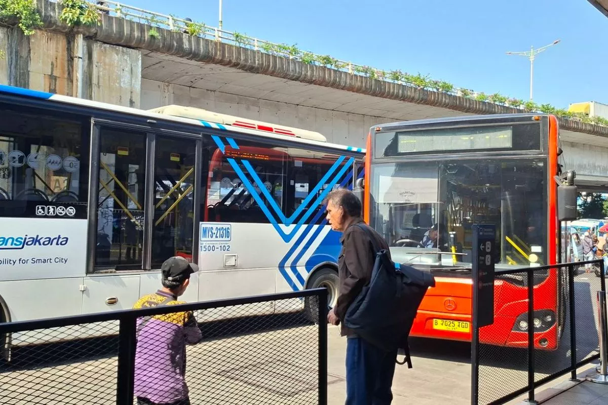 Kenaikan Tarif TransJakarta Rp5.000 Berpotensi Hemat Subsidi Pemprov