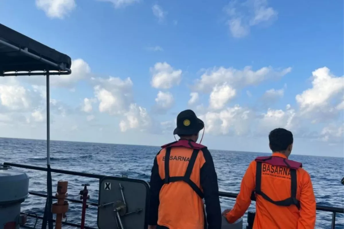 Basarnas Perluas Area Cari Korban KM Virgo hingga 6.120 Mil Laut