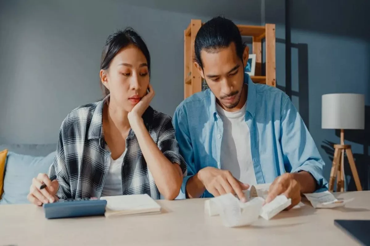 Strategi dan Cara Mengelola Stress Finansial Keluarga yang Efektif