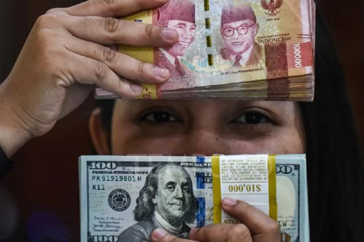 Rupiah Terdepresiasi 5 Persen Terhadap Dolar AS Hingga Mei 2026