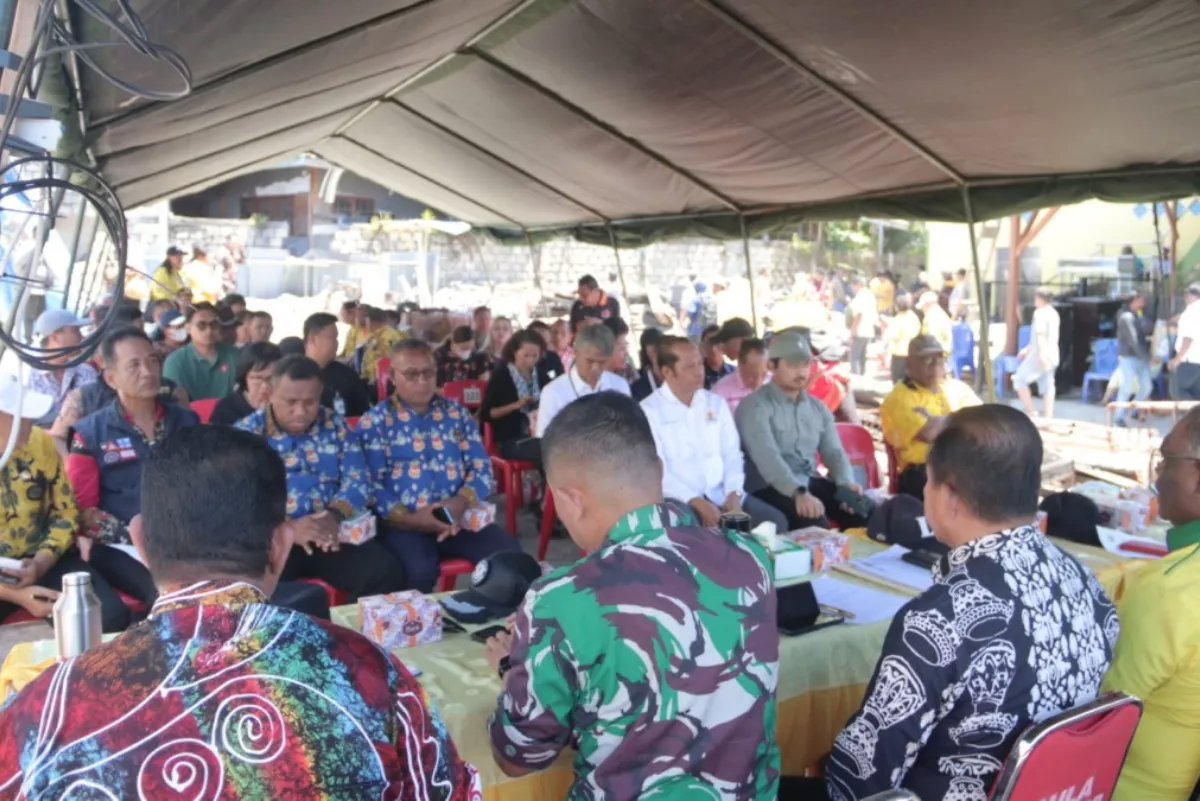 BRI Peduli Salurkan Bantuan Korban Kebakaran Kampung Nelayan