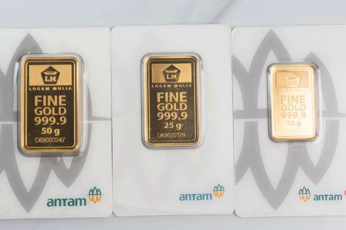 Buyback Emas Antam Turun ke Rp2,414 Juta per Gram, Pasar Logam Mulia Melemah