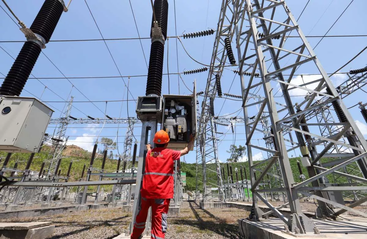 Seluruh RI Teraliri Listrik 100 Persen di 2029: Gandeng Industri