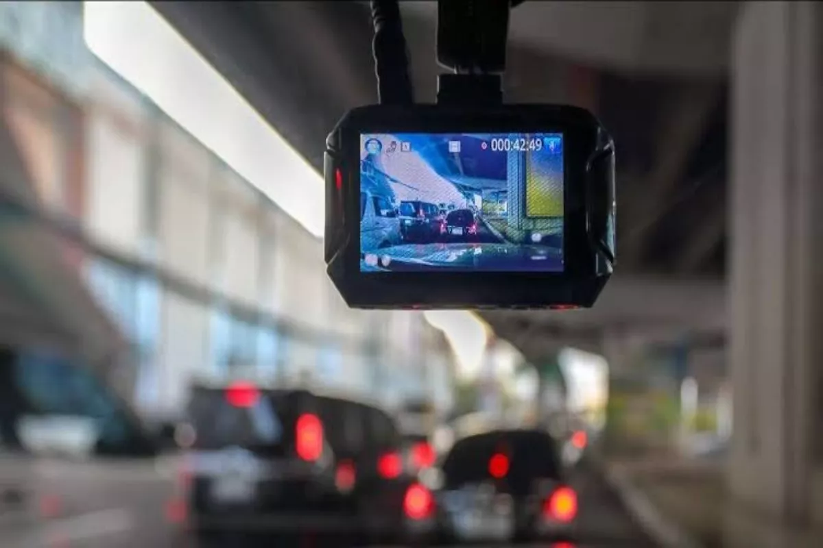 Rekomendasi Dashcam Mobil Terbaik dengan Fitur Canggih