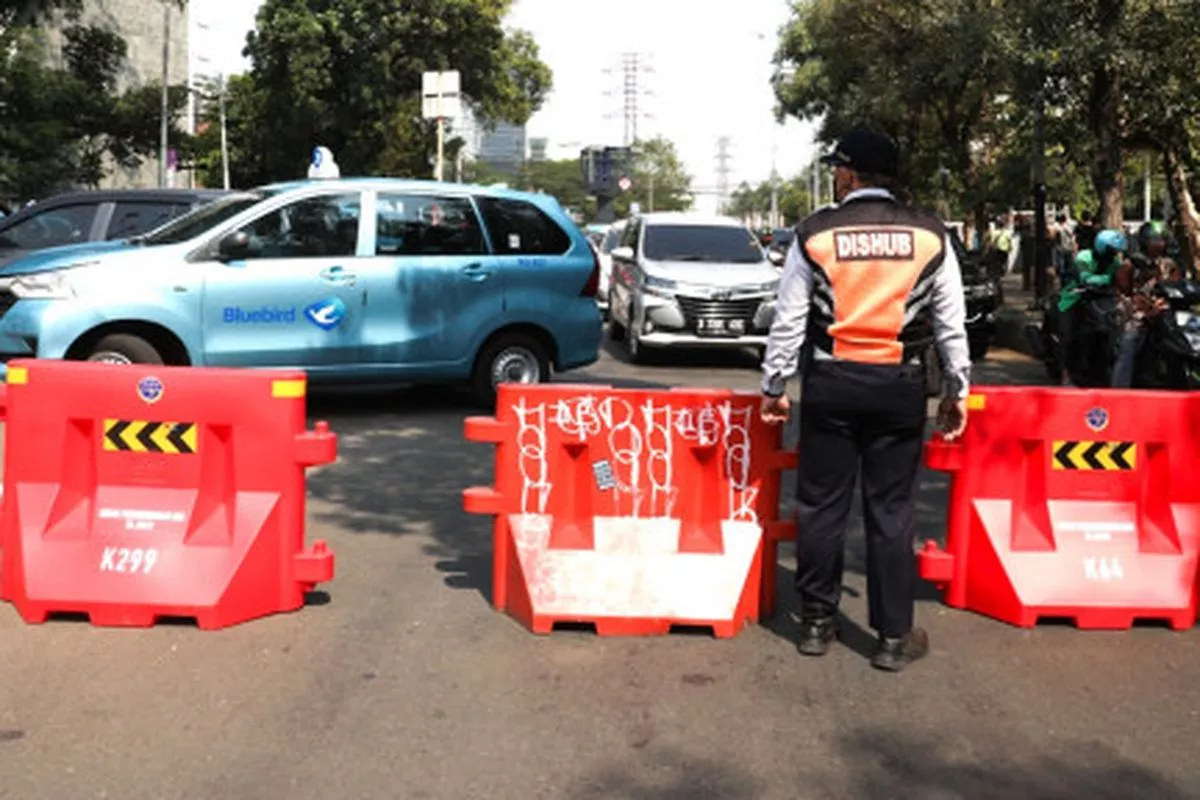 Hindari Kemacetan, Gunakan Rute Alternatif Hindari Lokasi Demo