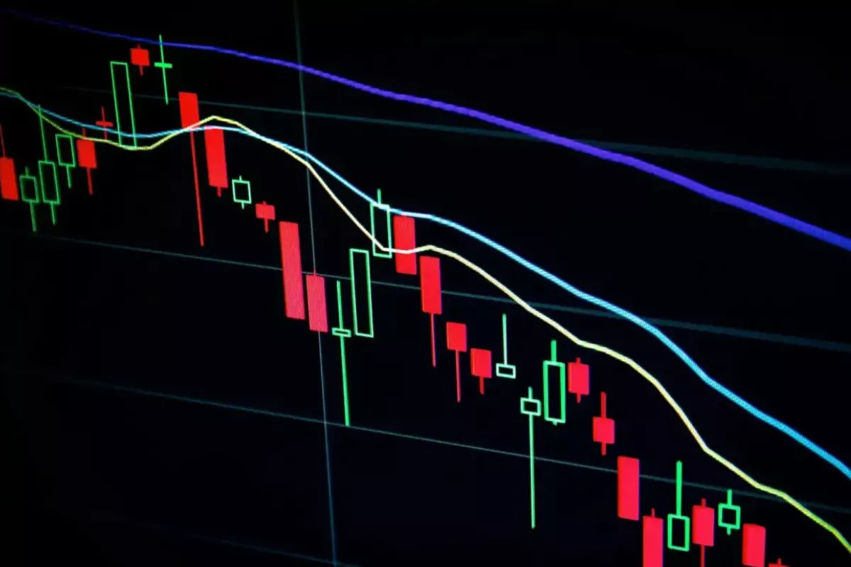 Indeks Saham Turun ke Level 6.112 saat Pembukaan Bursa Akhir Pekan