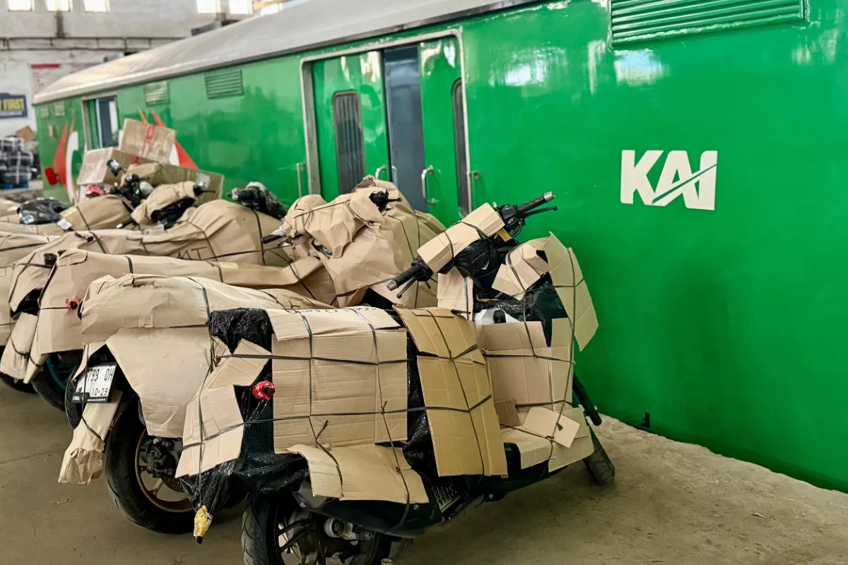 KAI Logistik Antisipasi Lonjakan Kiriman Motor Mahasiswa ke Jogja
