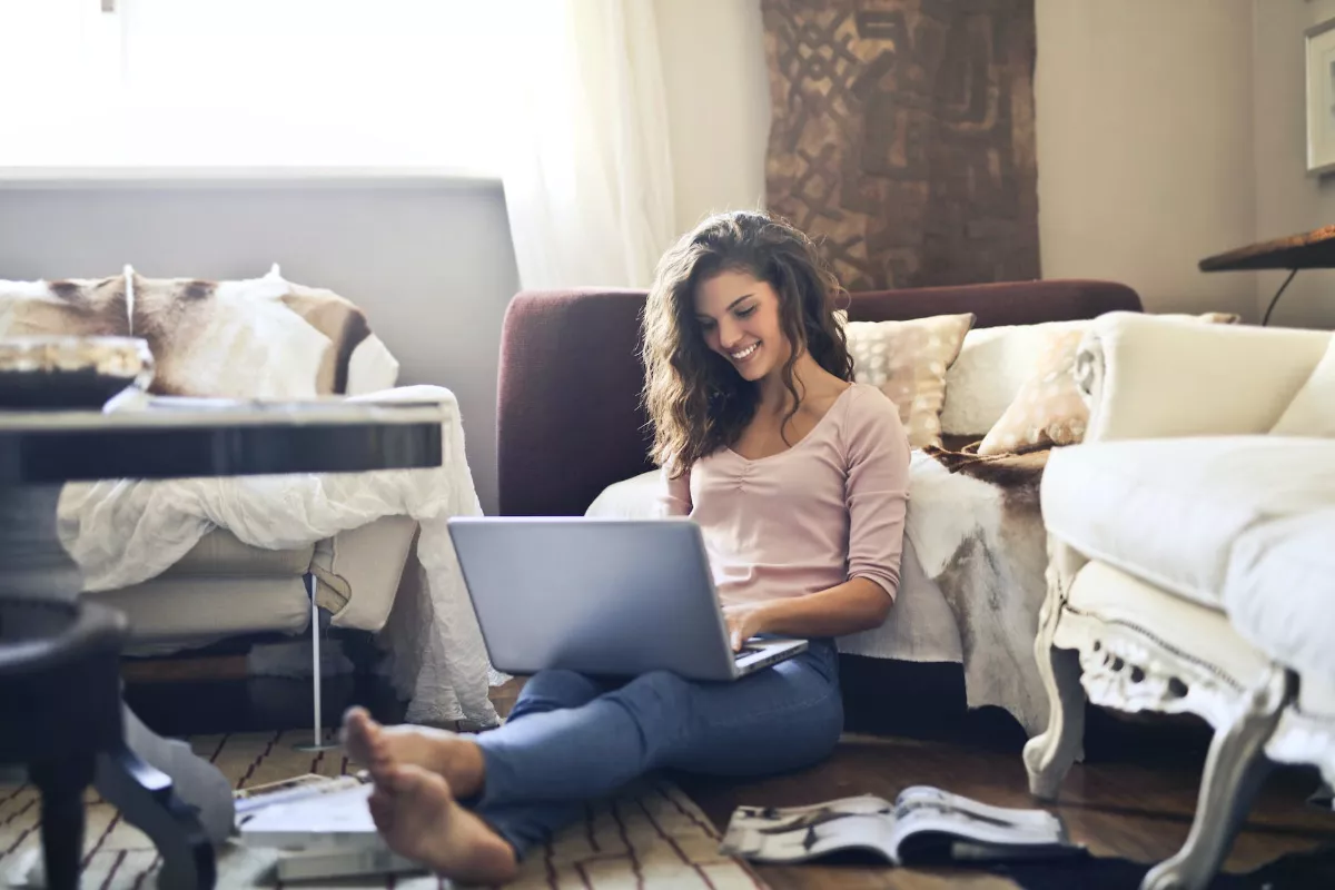 Tips Kesehatan Mental Pekerja Remote Agar Tetap Waras
