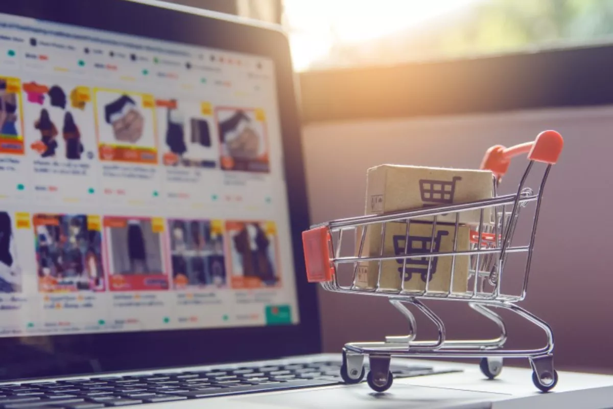 Purbaya Pastikan Semua Marketplace Bertahap Jadi Pemungut PPh 22