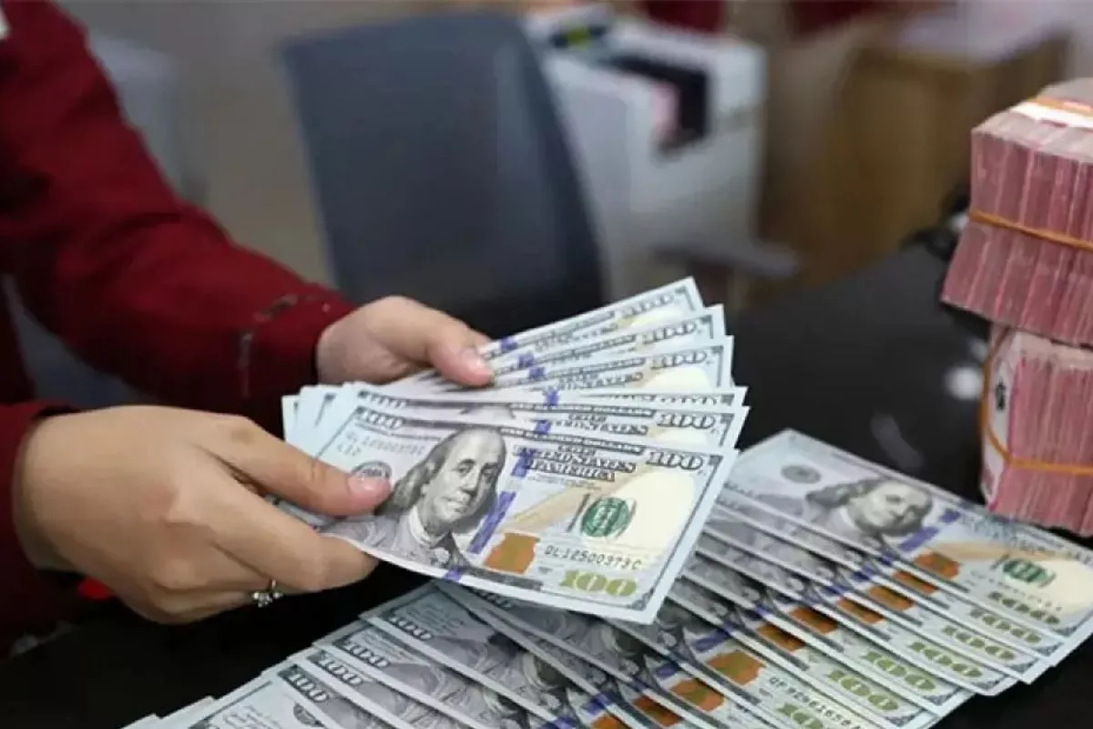 Nilai Tukar Rupiah Hari Ini Ditutup Menguat ke Rp17.632 per Dolar AS