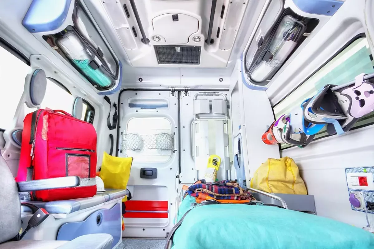Layanan Ambulans Darurat: Panduan Lengkap Fasilitas dan Prosedur