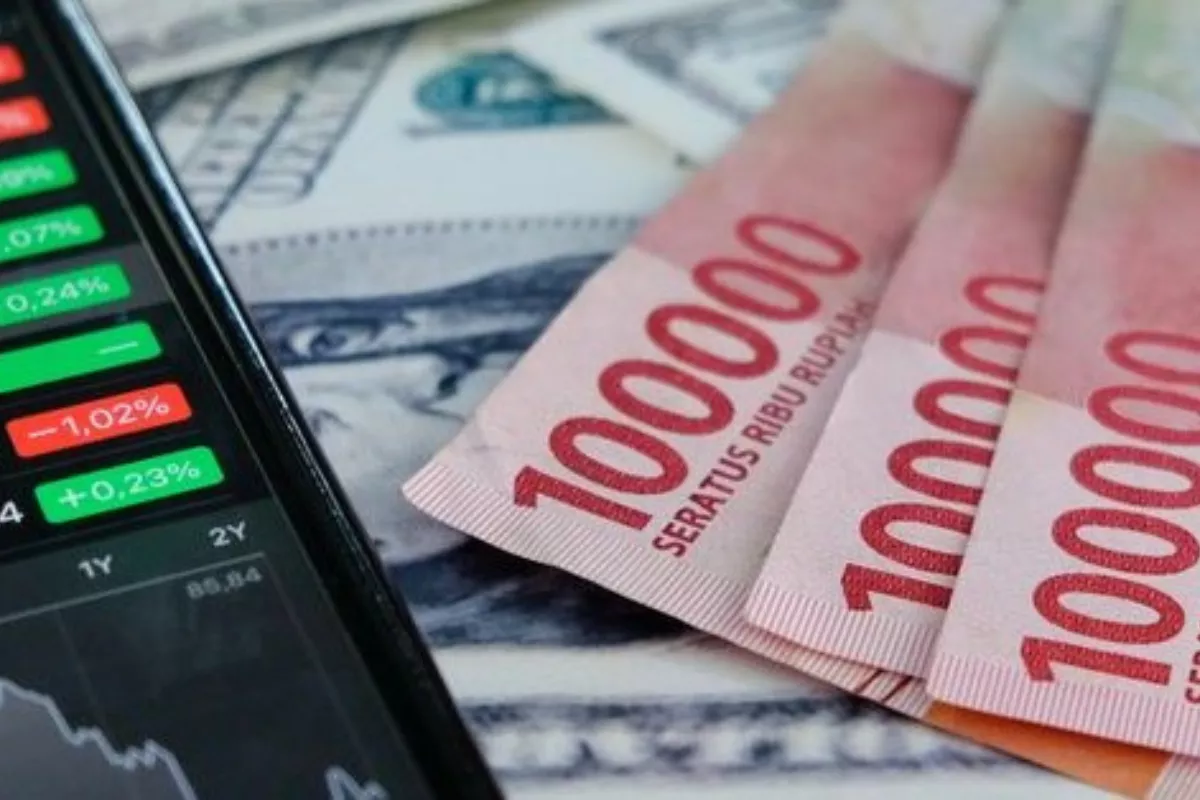 Kurs Rupiah Hari ini Berpotensi Melemah ke Level Rp17.750 per Dolar