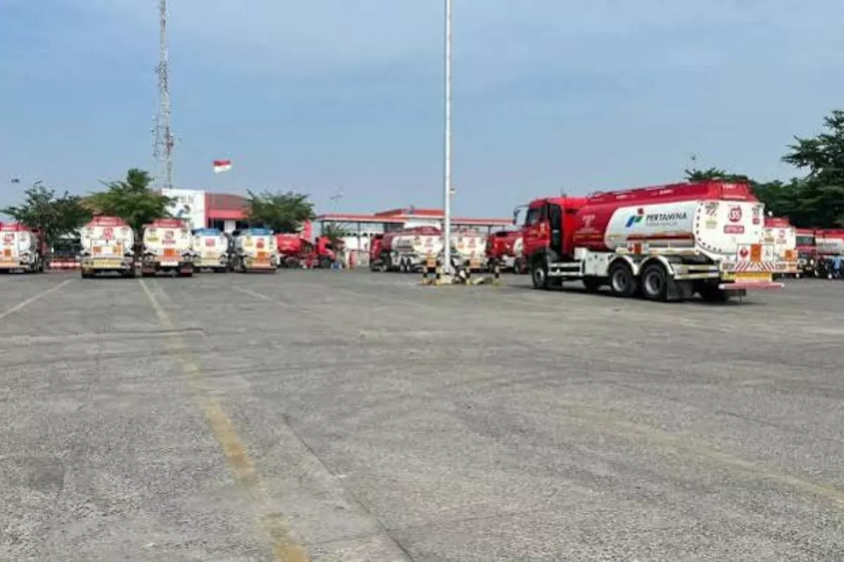 Stabilkan BBM di Sumbar, Pertamina Tambah 25 Armada Mobil Tangki