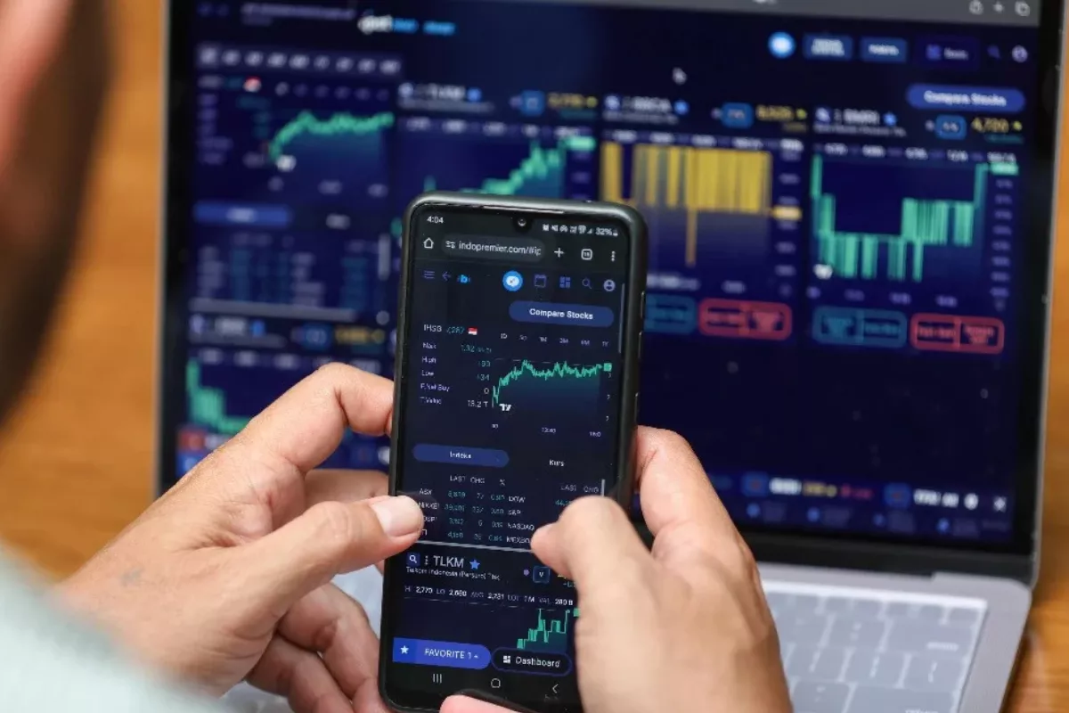 AMRT dan UNVR Bagikan Dividen Triliunan bagi Investor