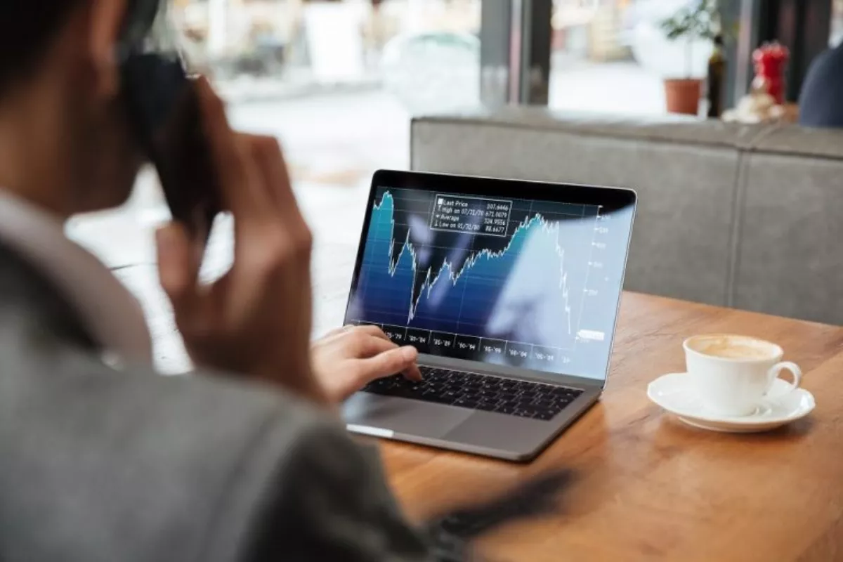 IHSG Berpotensi Uji Level 6.256 Simak Rekomendasi Saham MEDC dan VKTR