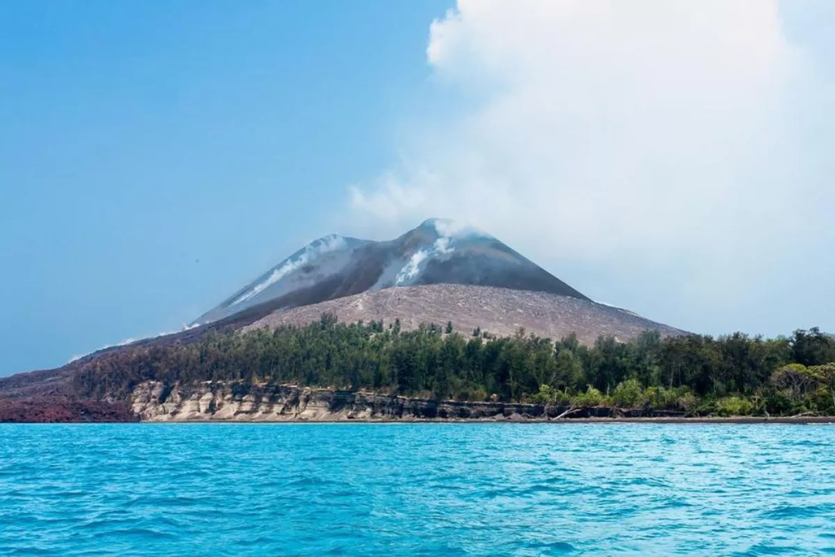 Erupsi Anak Krakatau Terjadi, Penerbangan Bandara Dipastikan Normal