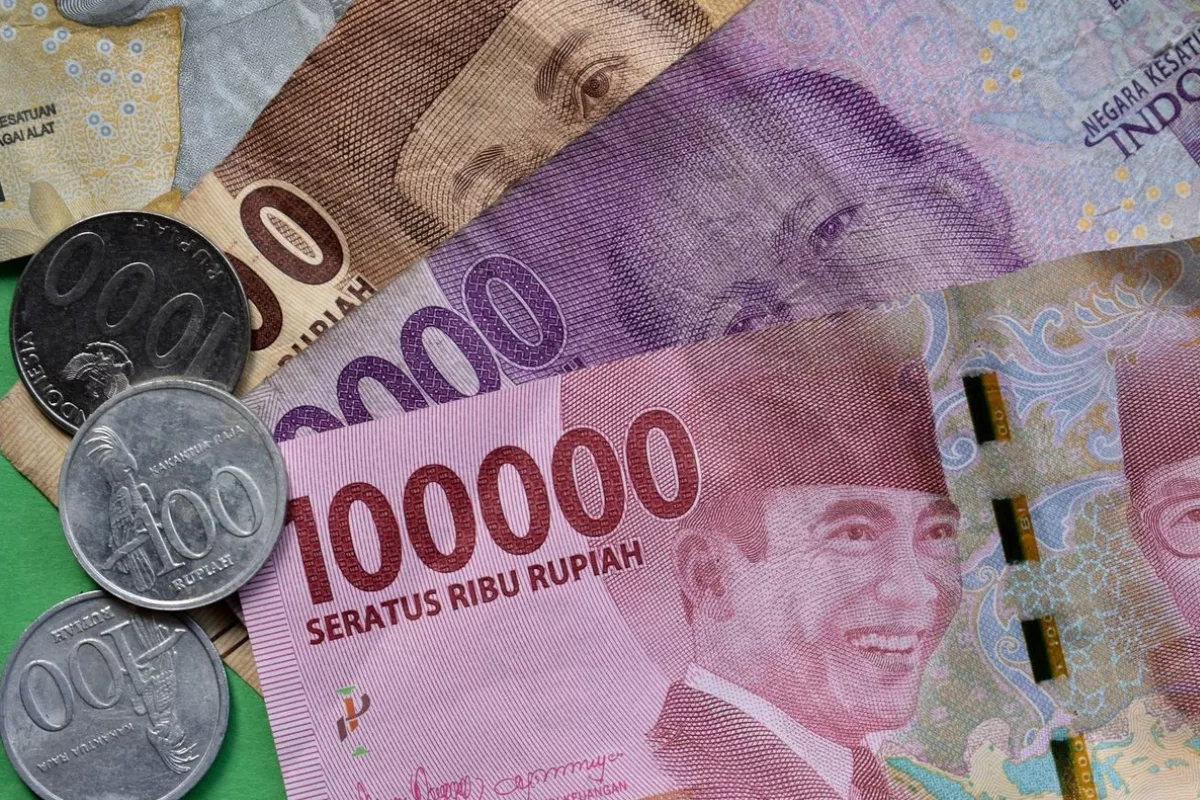 Rupiah Diprediksi Menguat Hari Ini di Tengah Tren Pelemahan Mata Uang Asia
