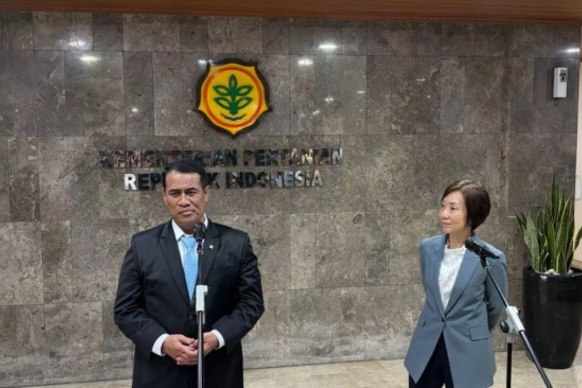 RI Jajaki Ekspor Minyak Sawit dan 10 Ribu Ton Beras ke Singapura
