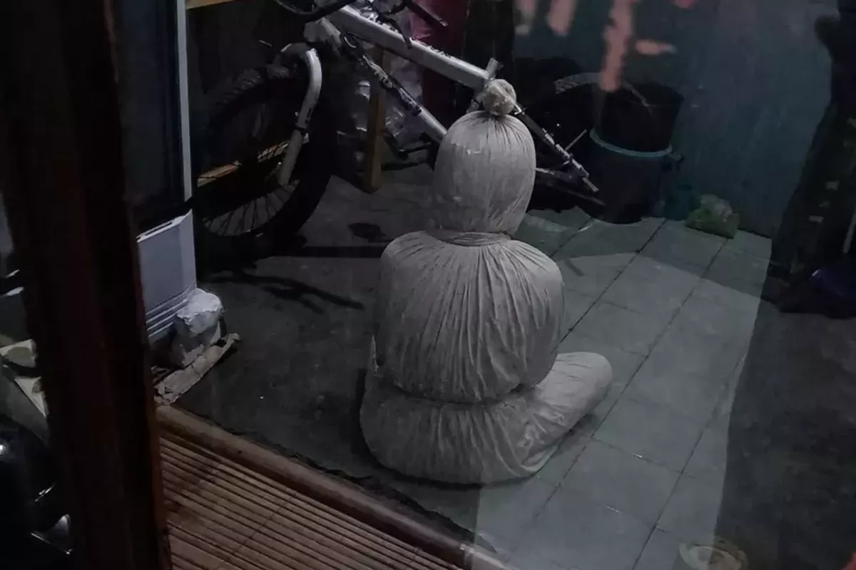 Viral Foto Pocong di Depok Terbukti Hanya Kabar Bohong