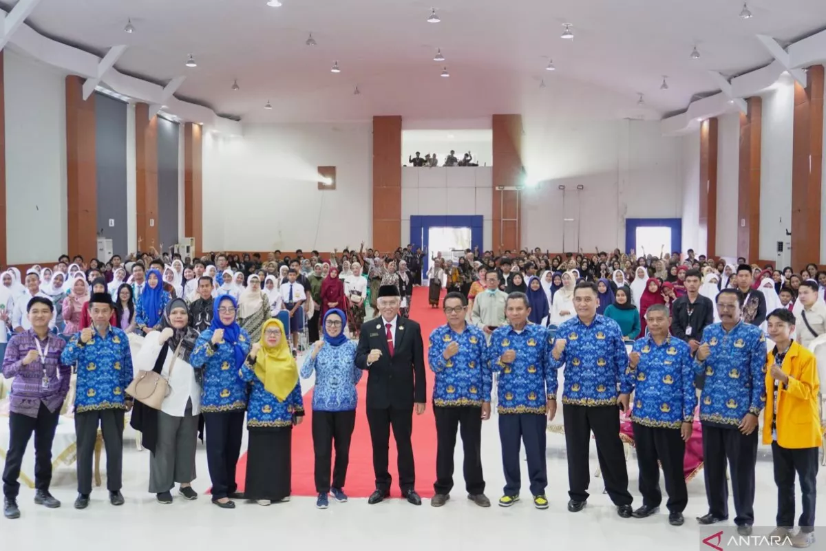 Perkuat Literasi Digital, BI Sultra Latih Mahasiswa UHO Kendari